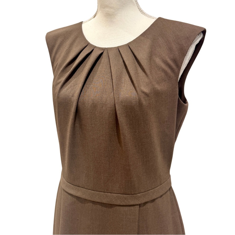 Tahari Sleeveless Sheath Dress | Beige / Tan (8) - Picture 7 of 11